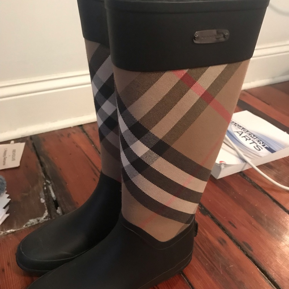 Burberry rain boots